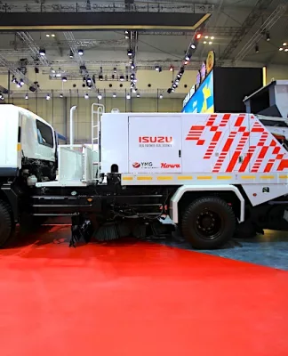 Spesialis Bikin Bersih Jalanan Kota! Ini Dia Profil Isuzu GIGA FVR! Isuzu GIGA FVR Road Sweeper