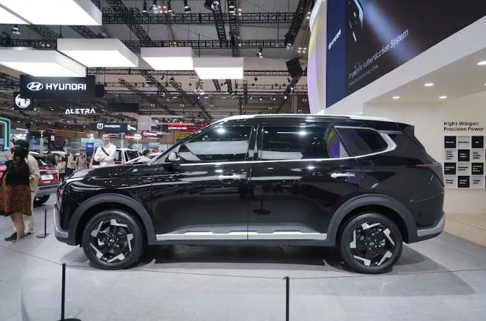 Eksterior Hyundai NEIRA