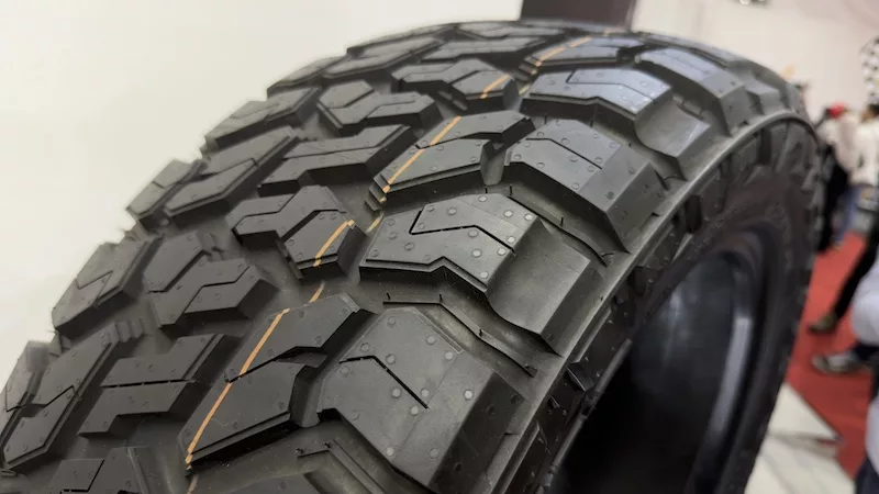 Ban Accelera OMIKRON RT
