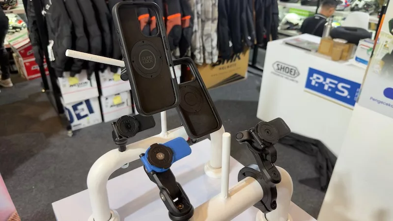 Quad Lock Smartphone Holder Meluncur di GIIAS 2026