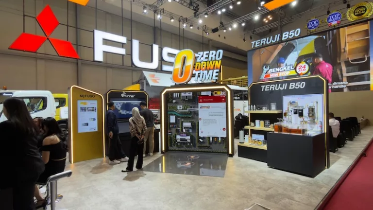 Rahasia Cuan Terus! Intip Inovasi Zero Down Time Mitsubishi FUSO Generasi Terbaru