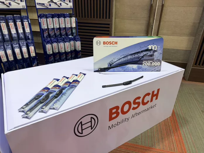 Sebelum Pedal Rem Diinjak, Mata Harus Lebih Dulu Melihat 100 Tahun Wiper Bosch
