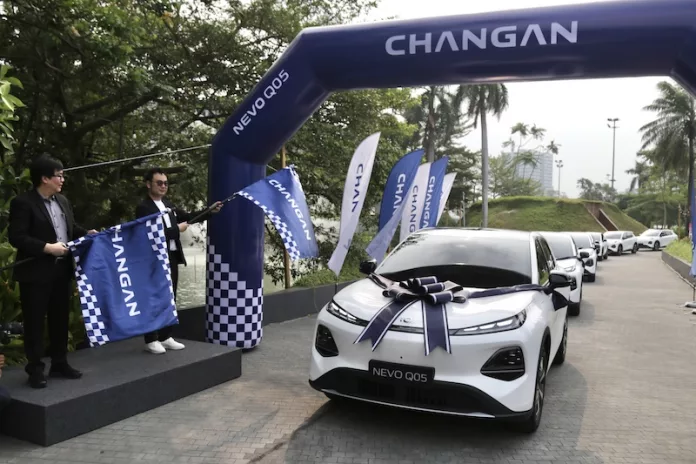 Ratusan Unit SUV Listrik Changan Nevo Q05 Akhirnya Sampai ke Tangan Pembeli Changan NEVO Q05