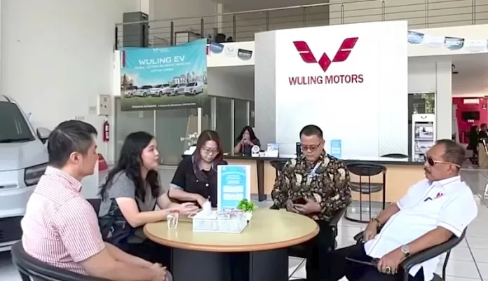 Sempat Bikin Heboh, Kasus Oknum Sales Wuling Surabaya Selesai, Konsumen Terima Unit Oknum Sales Wuling Surabaya