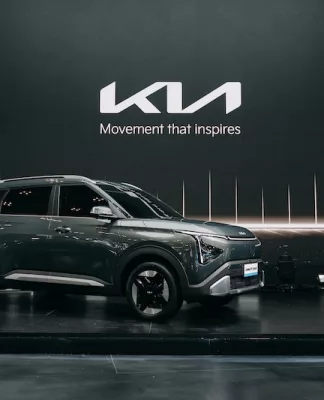 Kia Carens EV Bakal Diproduksi Lokal dengan Target TKDN 80 Persen Kia Carens EV