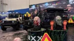 Potong Bodi Mobil Baru! Gofar Hilman dan Deddy Corbuzier Pamer Suzuki Jimny Anti-Zombie di IMX 2026 Suzuki Jimny Anti-Zombie di IMX 2026