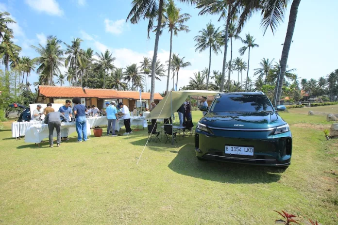 Kelebihan Mobil PHEV di DFSK E5 Plus