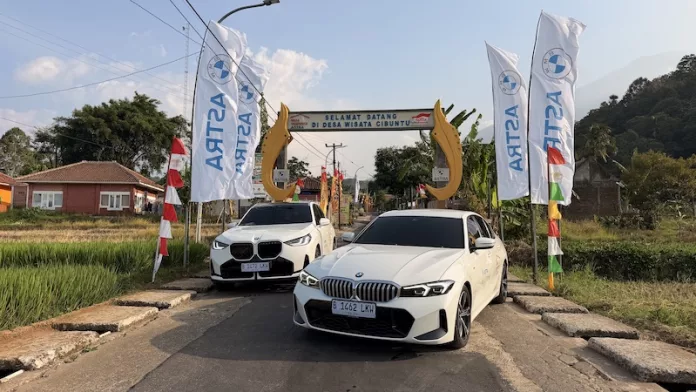Ditandai “Sedekah Bumi”, BMW Astra Turun Tangan Kembangkan Potensi Desa Cibuntu BMW Astra Desa Sejahtera Cibuntu