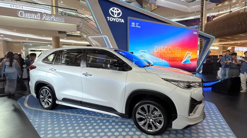 T Intouch with Toyota Remote Kijang Innova Zenix