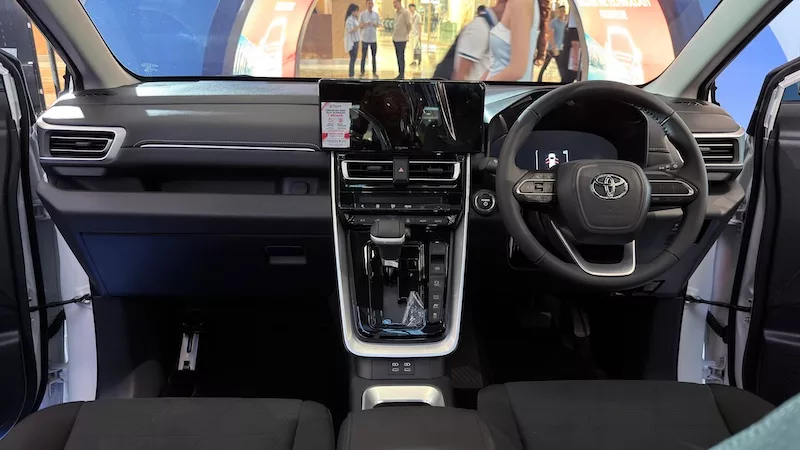 T Intouch with Toyota Remote Kijang Innova Zenix
