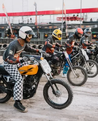 Mewabah di Skena Motor Custom Lokal, Repsol Dukung Tren Balap Tanah Flat Track Flat Track Indonesia Repsol Lubricants